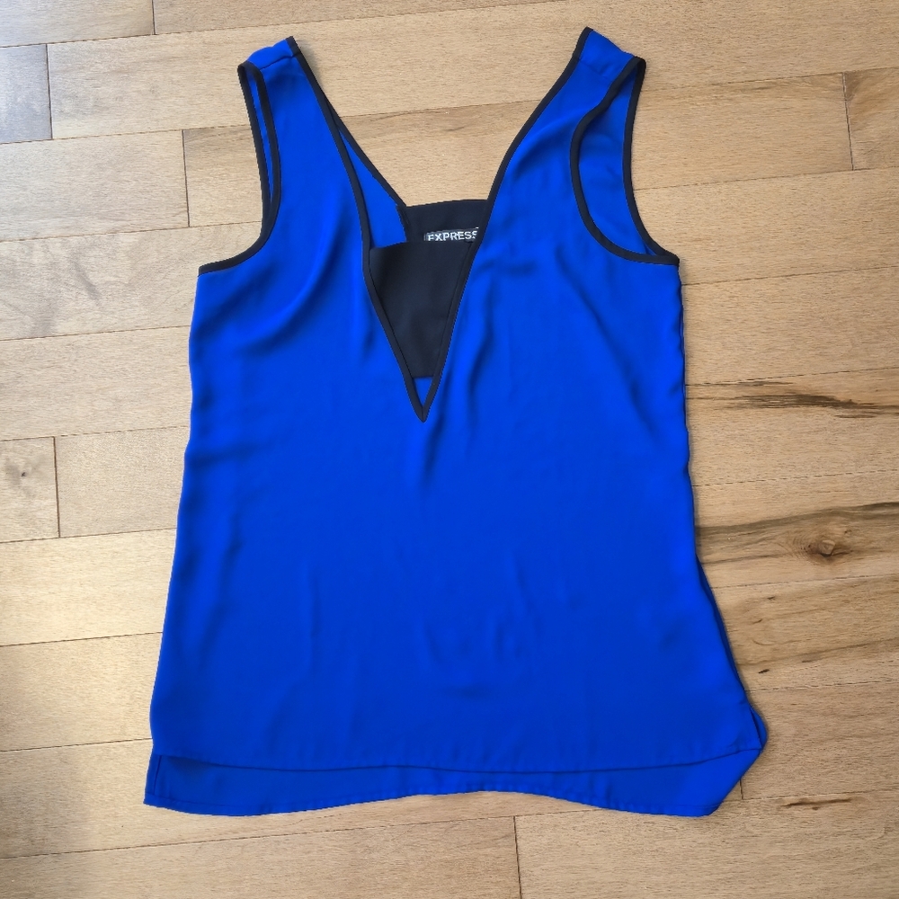 Express Blue/Black Top